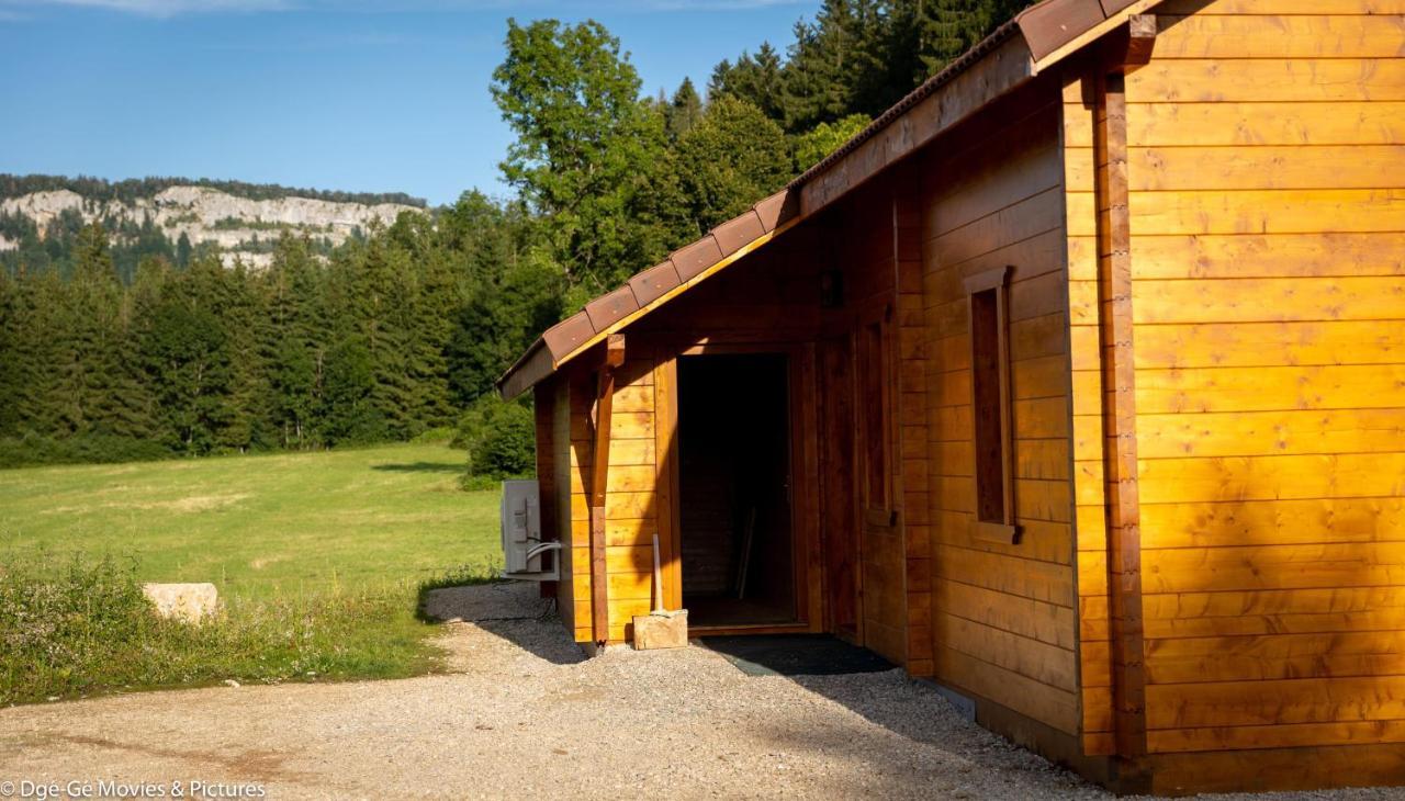 Les Jardins Du Herisson Chalet 2 Bonlieu Екстериор снимка